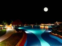 bigstockphoto_A_Luxury_All_Inclusive_Beach_R_4663046